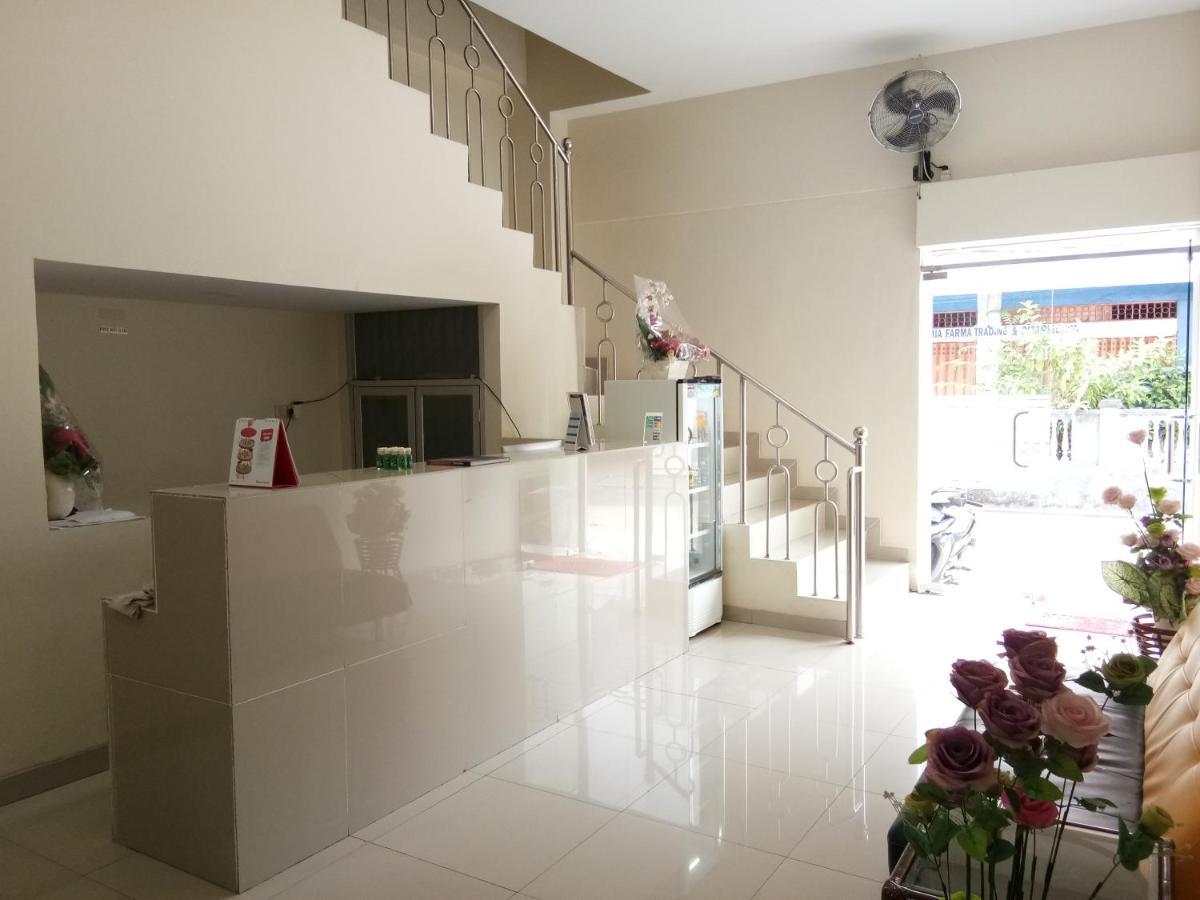 Clean & Comfort Homestay Ambon Buitenkant foto